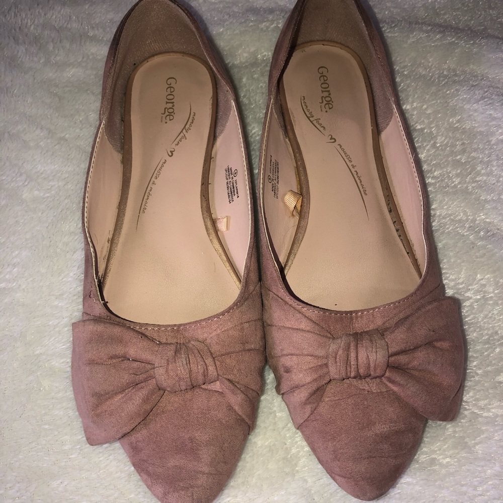 Pink Flats - Picture 1 of 3